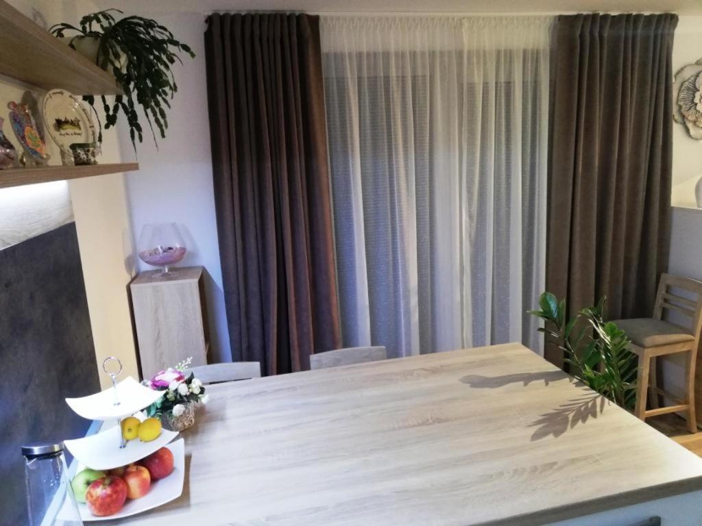 Galeria Stastie Lejlighed Senec Eksteriør billede